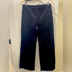 Women's Dark Wash Blue Jeans